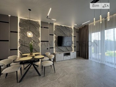 Продаж 2 поверхового таунхауса з ділянкою на 2 сотки, 110 кв. м, 3 кімнати, на вул. Кастуся Калиновського • ID 33030794