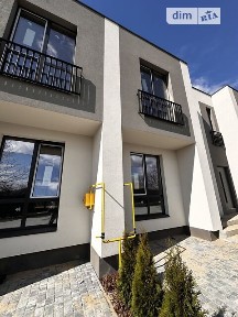 Продаж 2 поверхового таунхауса з ділянкою на 1.5 сотки, 73 кв. м, 2 кімнати, на вул. Паркова • ID 32977751