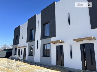 Продаж 2 поверхового таунхауса з ділянкою на 1.5 сотки, 92 кв. м, 3 кімнати, на вул. Степова • ID 32404923