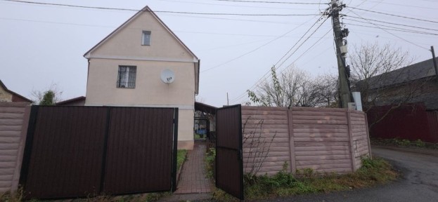 Киев, 3-я Озерная ул., 37