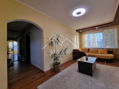 Продаж 2к квартири з автономним опаленням біля парку Ювілейний