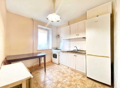 Продам 1к квартиру 12 Квартал Богдана Хмельницького Цегляний будинок