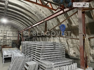 Бориспільська вулиця, район Дарницький, Київ, метро Бориспільська, вул. Бориспільська 19, площа 292.2 кв. м • ID 33351275