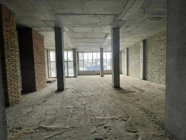 Продаж комерційного приміщення вільного призначення