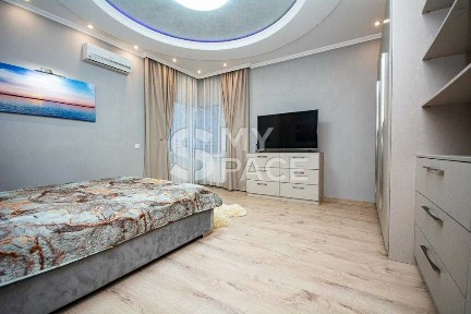 NEW!2к 74м Коновальця 32В. Щорса. Печерськ. Митець. <a href='/newbuilding/403/view/zk-aristokrat'>Аристократ</a>. Панорама.
