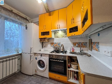 Продажа 2-комнатной квартиры 40 м², Михаила Донца ул., 9