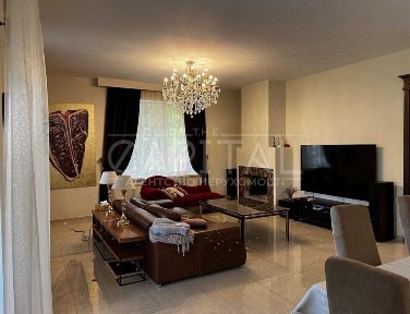 Енергонезалезний будинок Будинок Чорнобелець. Богатирська 30а