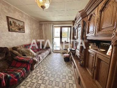 Двухкомнатная квартира в кирпичном доме с газом!