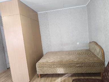 Продам гостинку-студию в Черноморске