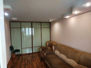 Сдам двухкомнатную квартиру на ж/м Коммунар (Покровский)