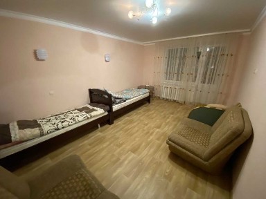 Продам чудову світлу 2-кімнатну квартиру на Європейській, 117!