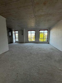 Продаж просторої 3кім. квартири в новобудові на вул. Карманського