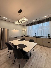 Продається будинок в Зубрі з ремонтом