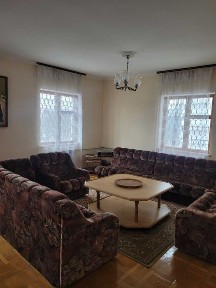 Русановские Сады. Дом 150 кв. До 20 человек.