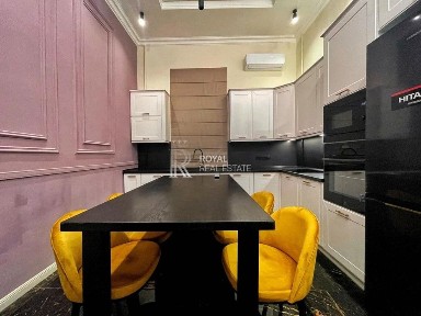 Оренда квартири Київ 3к 65м2 пров. Михайлівський Шевченківський Центр