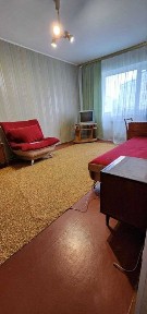 Пропоную 1-к квартиру біля метро Позняки