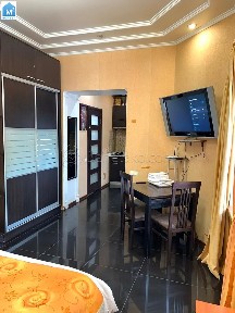 Код: 142. Компактная квартира-студия в центре Одессы на Европейской площади.