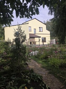 Продам дом на м. Ярослава Мудрого