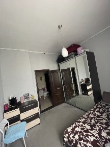 Продаж 1-кімнатної квартири на землі в центрі