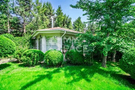 Продаж будинку 700 м2 ремонт Крюківщинка Характер Парк