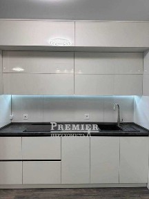 Продається 2-кімнатна квартира на Бочарова!