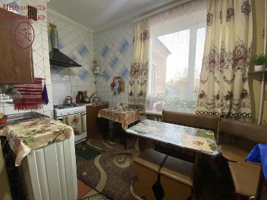 Простора 3-кімнатна сталінка у доглянутому стані/Чкалова