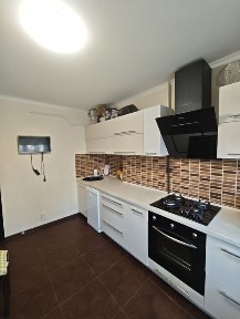 Сдам 3-х комнатную на Березинке