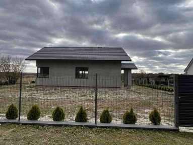 Будинок новобудова (коробка під чистову обробку)