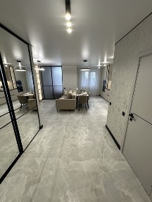 Продам евродвушку Ремонт Центр Голливуд Сертификат