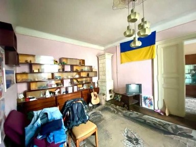 Продаж 3-кім. квартири. вул. Кирила і Мефодія-бл. Центр