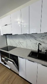 Здається 1к. ев. +кухня -студія, вул. Роксоляни