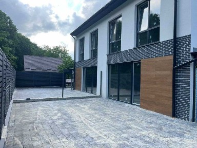Продаж котеджу Dupleks house у м. Львові, вул. Голубця.
