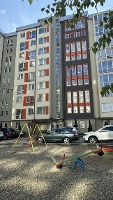 Продаж двокімнатної квартири 2-к