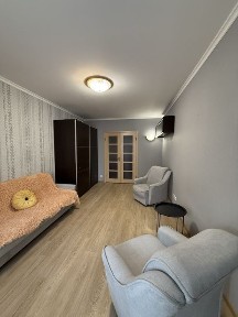 Продаж 2-кімнатної квартири.