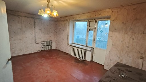 Продається 1 кімн. квартира з автономною в с. Новопілля біля Зарічного