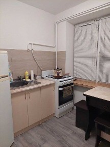 Оренда! 1 кімнатної квартири по вул Безручка 20.