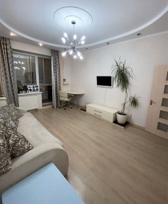 Здаю 2 кімн. квартиру на Олексіївці, новобудова!