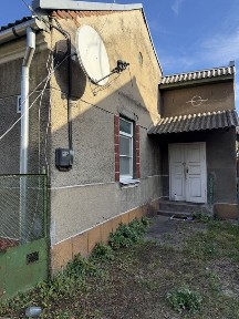 Продам будинок в м. Ужгорол вул. Джамбула
