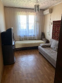 Продам 2к квартиру в центре