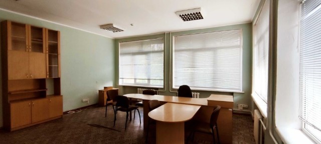 здам кабінет в центрі біля Динамо