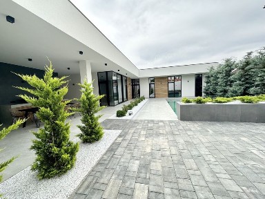 Костанди ул. Новый 1-эт. Дом. Современная неоклассика!