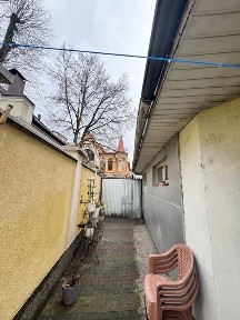 Продаж квартира + бізнес обʼєкт