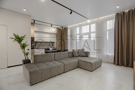 Будинок/ 130 м2 / Осокорки / вул. Виноградна/ перша здача/ генератор