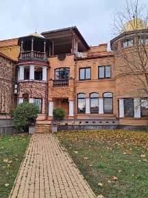 Оренда 3х поверхового будинку 360 м. кв, 1лінія Дніпра