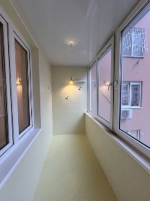 Сдам 2 х к в новом доме Небесной сотни /Левитана