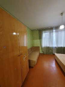 2 кім. кв р-н Астра.