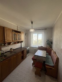 Аренда трёхкомнатной квартиры с ремонтом