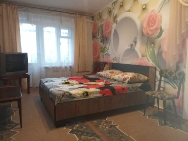 Здам хостел для військових біля учбової частини. Соборна 16