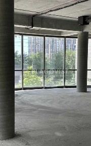 Продаж 3300 м2 Фасадне приміщення 7 поверхів А. Філатова, 5 Центр