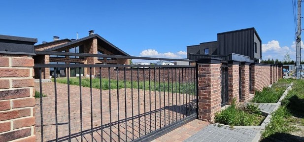 Сучасний дуплекс в <a href='/newbuilding/6209/view/kg-balaton'>Balaton</a> Villaqe -220 М² Престижна локація